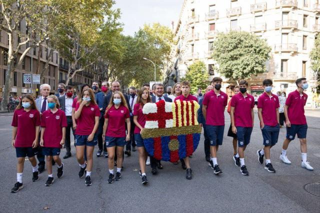 世界杯高清比赛直播平台-拉波尔塔社媒发争议言论 回怼欧足联：切费林错了！